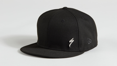 BONÉ NEW ERA METAL 9FIFTY SNAPBACK HAT PRETO 